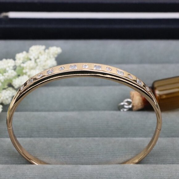 Rose Gold Plated Bangle with Alternating Round & Square Stones, XPBL0548 - Picture 11 of 12